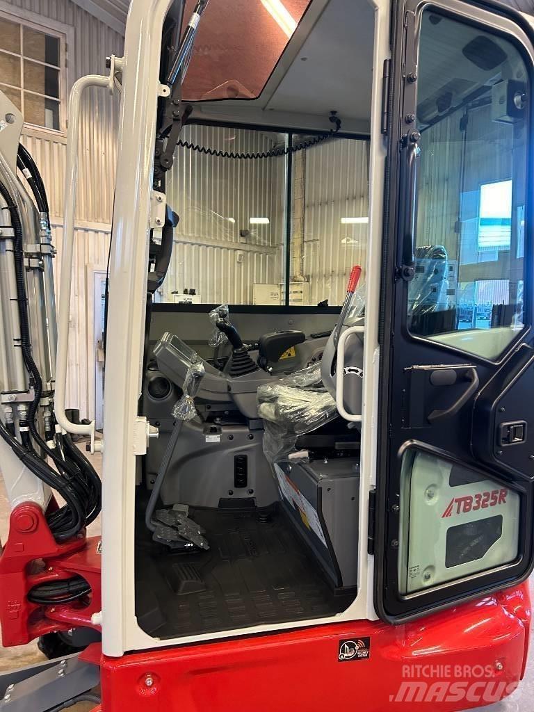Takeuchi TB325 Minigraafmachines < 7t