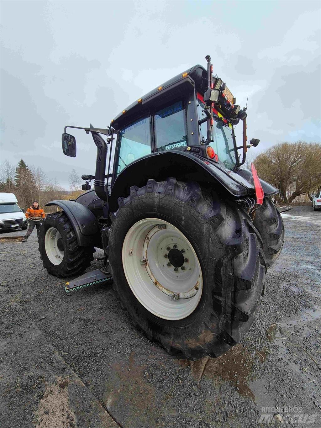 Valtra T191LS Tractoren