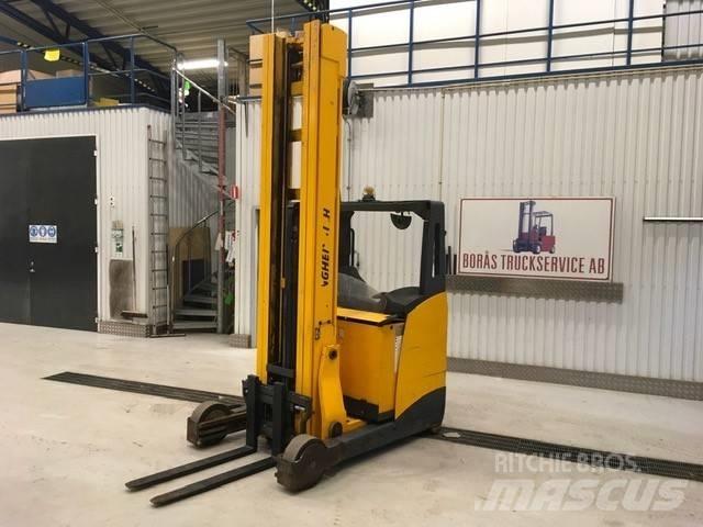 Jungheinrich ETV 325 Reachtruck voor hoog niveau
