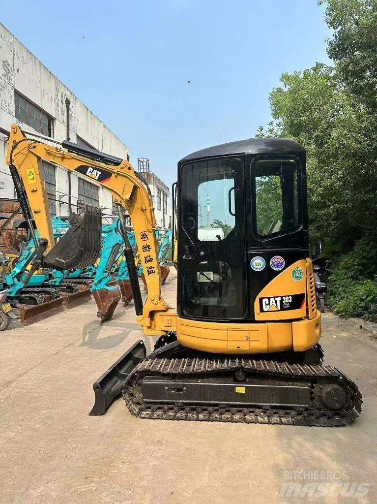 CAT 303 Rupsgraafmachines