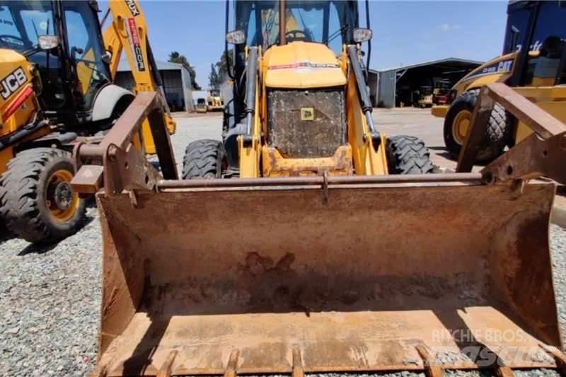 JCB 3CX 4X4 Graaf-laadcombinaties