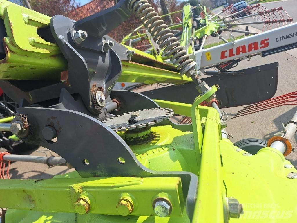 CLAAS Liner 2900 Zwadharken