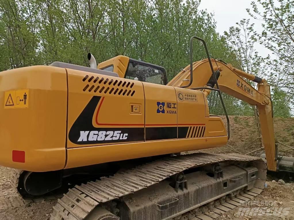 XGMA XG825LC Rupsgraafmachines