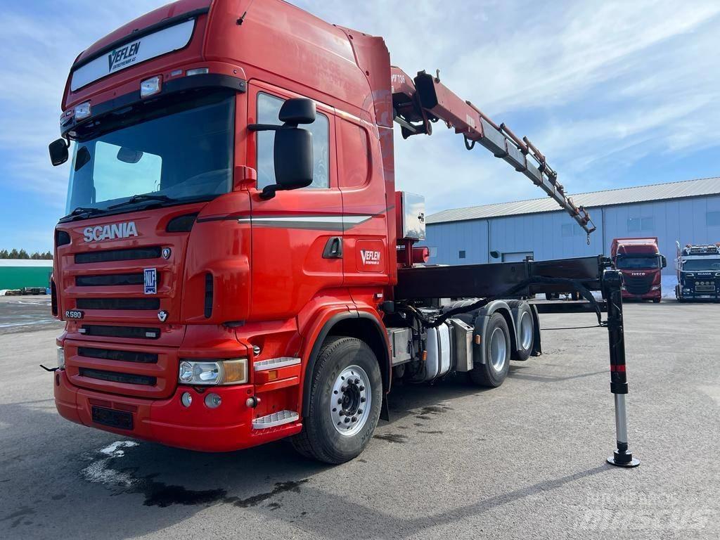 Scania R 580 Vlakke laadvloer met kraan
