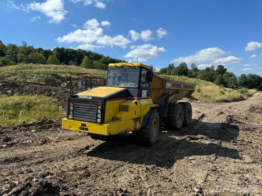 CAT D 300 E Knik dumptrucks