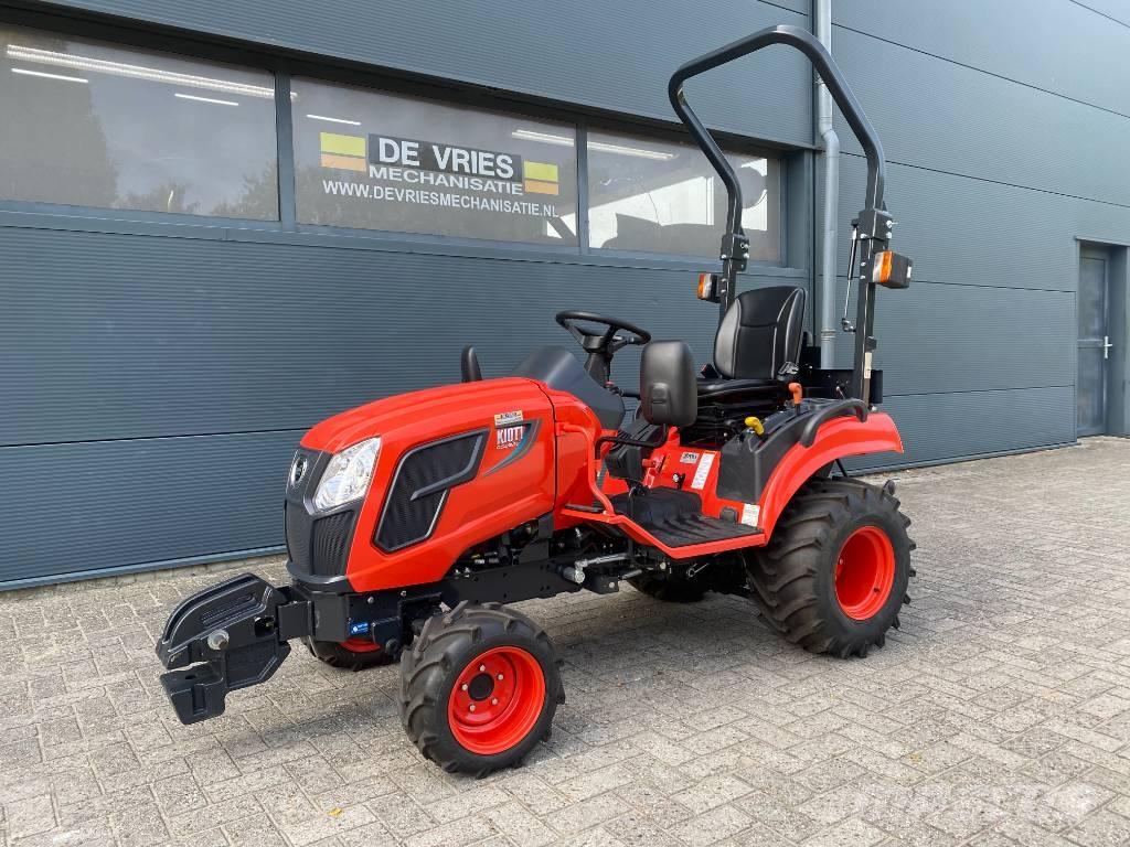 Kioti CS 2220 Tractoren