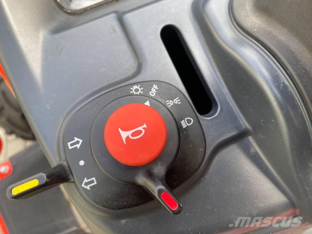 Kioti CS 2220 Tractoren