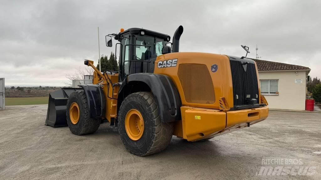 CASE 1021 F Wielladers