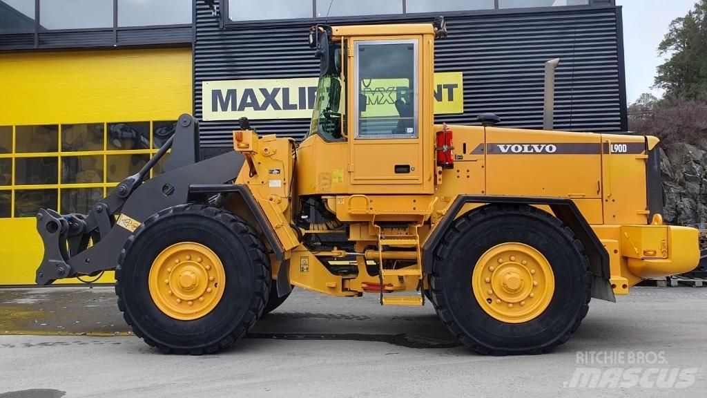Volvo L 90 D Wielladers