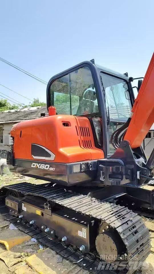 Doosan DX 60 Rupsgraafmachines