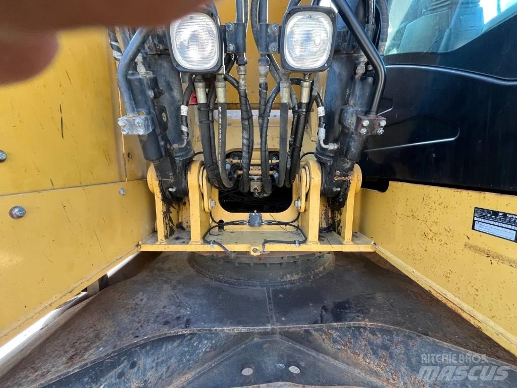CAT 328 D LCR Rupsgraafmachines