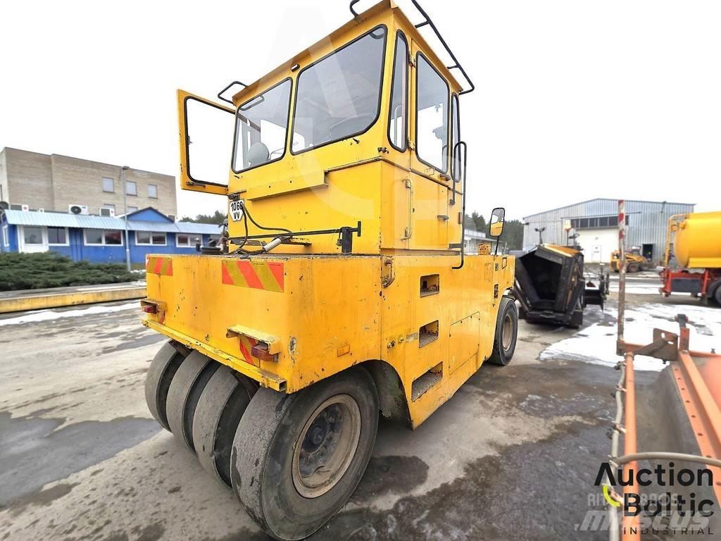 Hamm GRW 18 Bandenwalsen