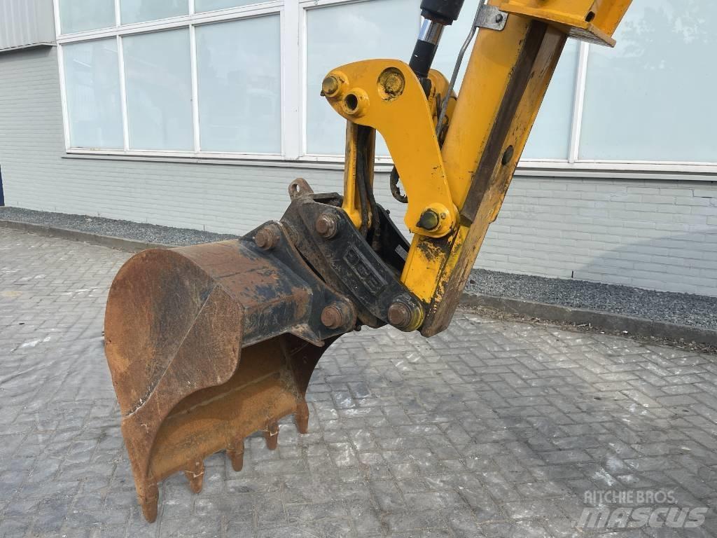 JCB 3 CX    2017    CE Graaf-laadcombinaties