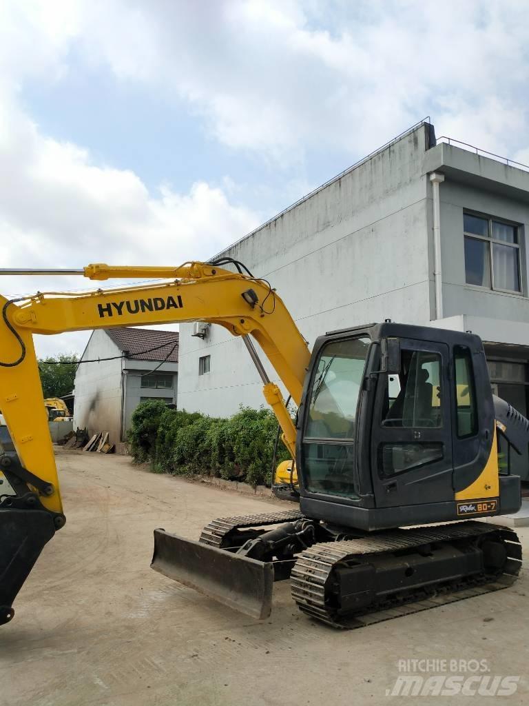 Hyundai 80-7 Rupsgraafmachines
