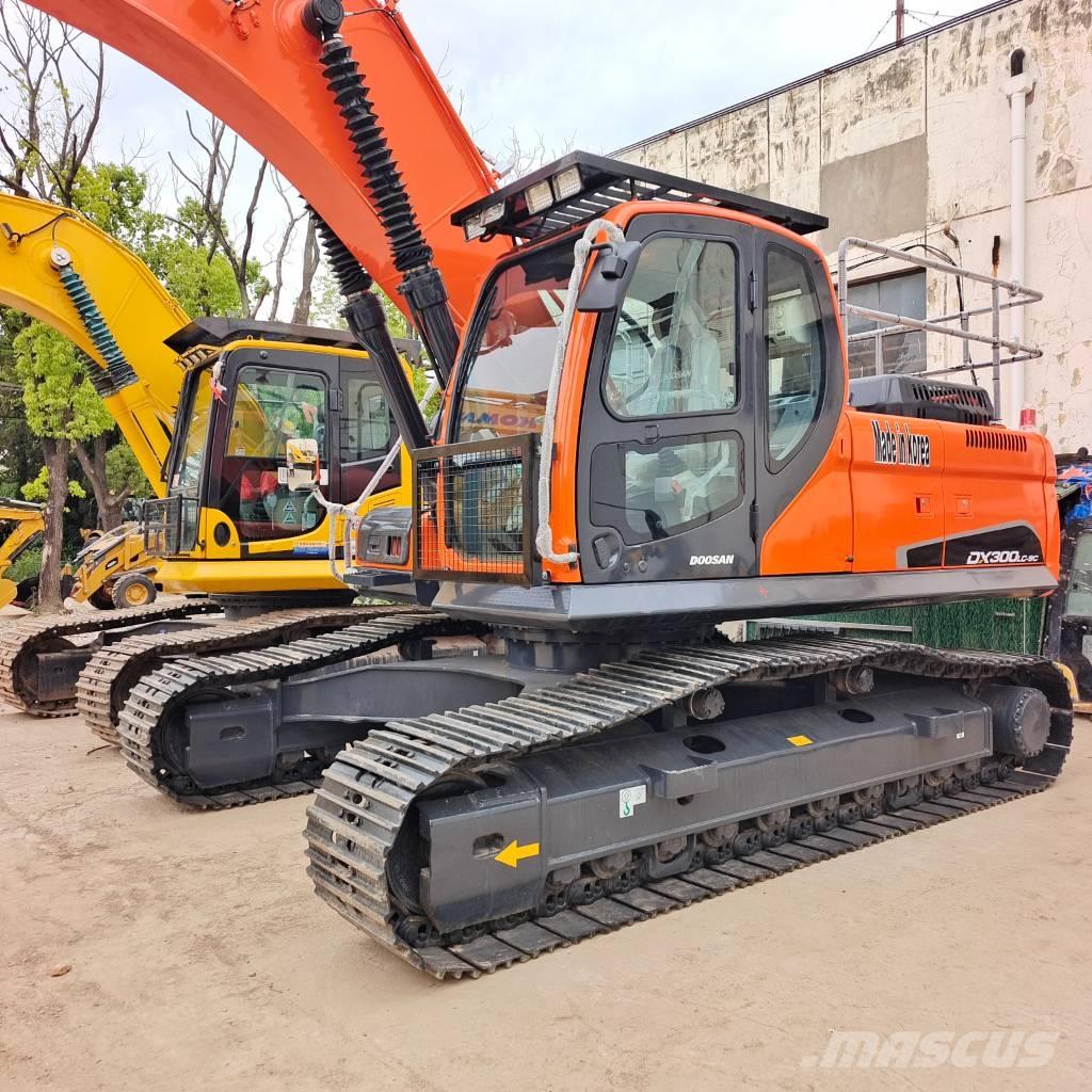Doosan DX 300 Rupsgraafmachines