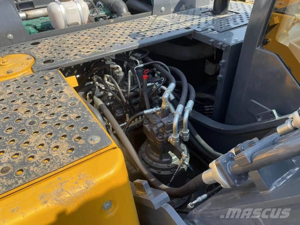 Volvo ec220 Rupsgraafmachines