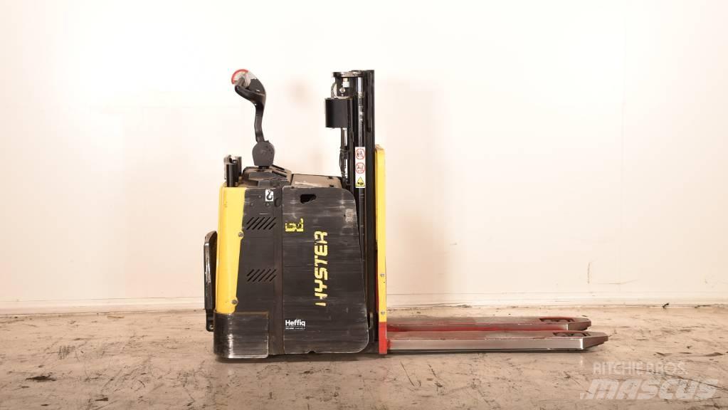 Hyster P2.0SD Meerij pallettruck met platform