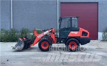 Kubota R065 Wielladers