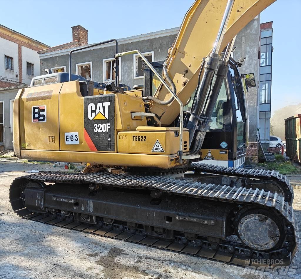 CAT 320F Rupsgraafmachines