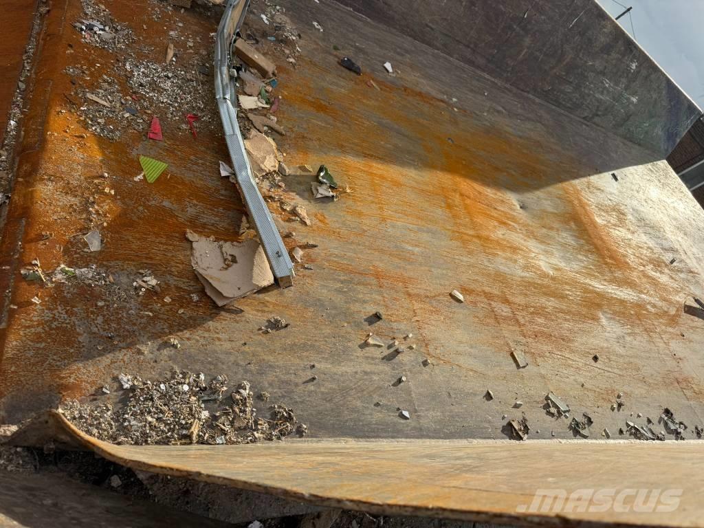 Haas Tyron 2000 XL Shredders