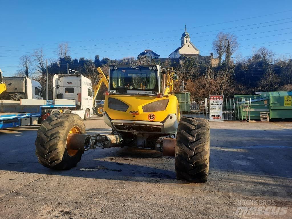 Menzi Muck M535 Wielgraafmachines