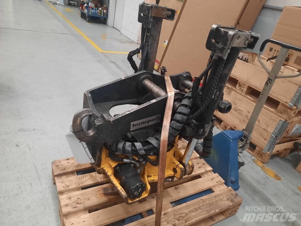 Menzi Muck M535 Wielgraafmachines