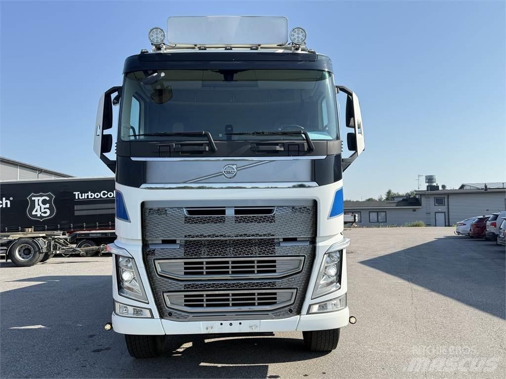 Volvo FH540 8X4 Kipper