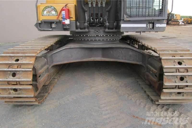 Lovol FR510E2-HD Minigraafmachines < 7t