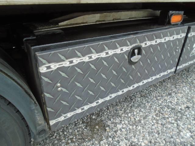 Sterling Bullet 5500 Sleepwagens