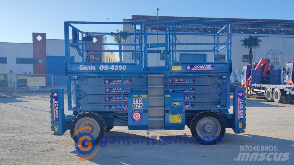 Genie GS 4390 Schaarhoogwerkers