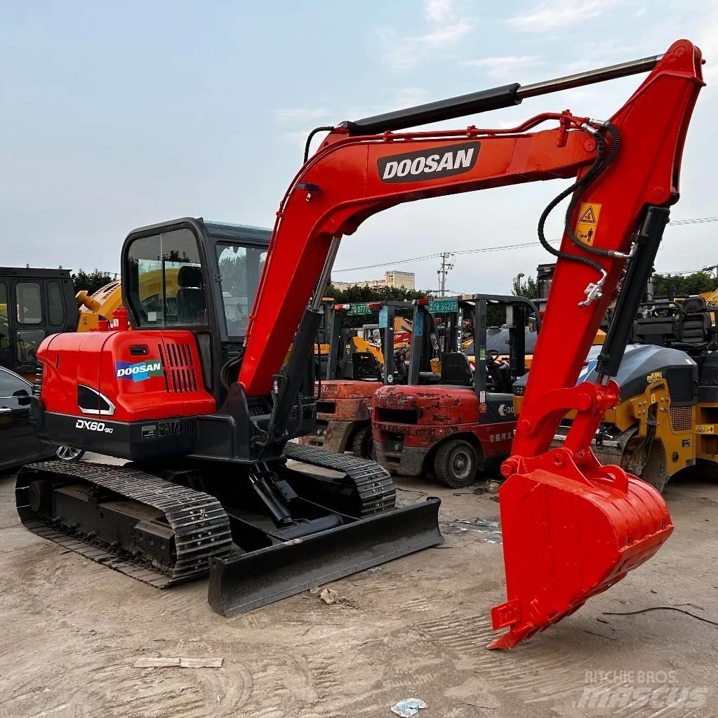 Doosan DX60 Rupsgraafmachines