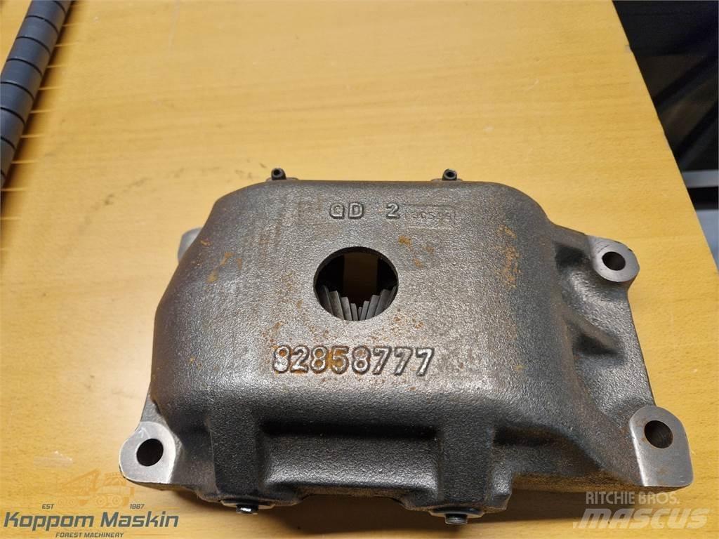 Rottne 82858777 Transmissie