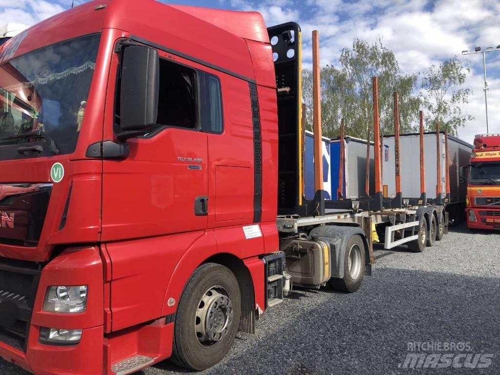 MAN TGX Trekkers