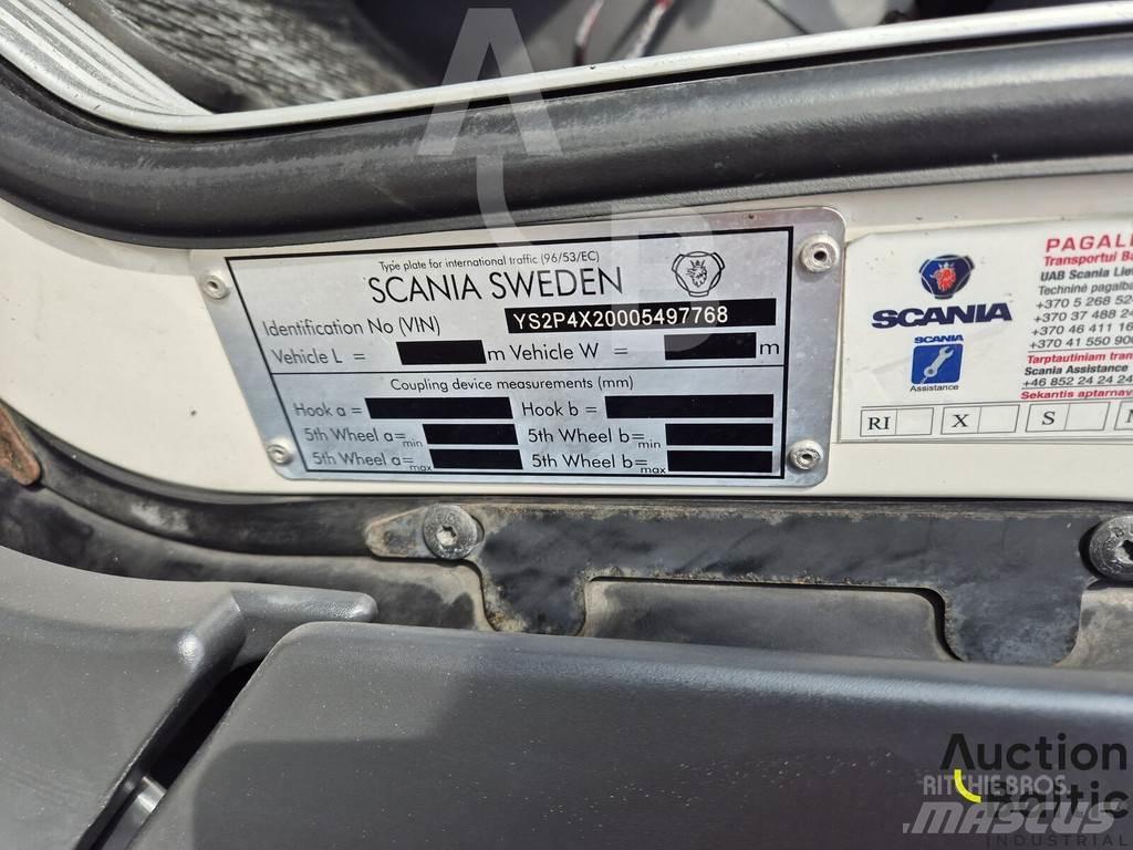 Scania P 450 Chassis met cabine