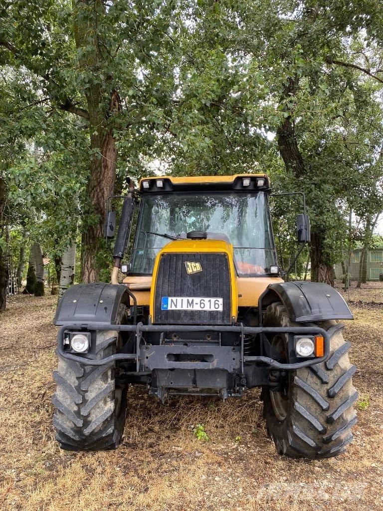JCB Fastrac 3185 Tractoren