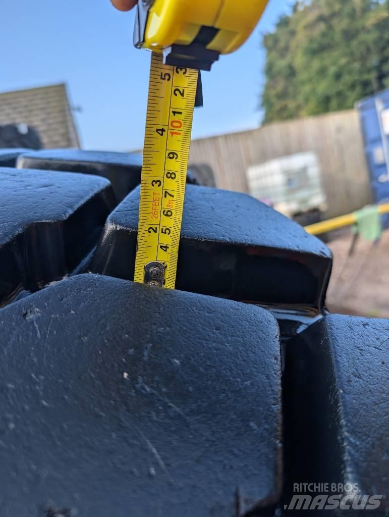 Bridgestone VLTS Banden, wielen en velgen