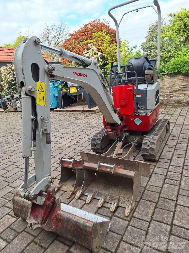 Takeuchi TB 210 R Minigraafmachines < 7t