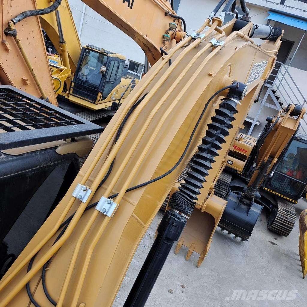 CAT 320 D Rupsgraafmachines