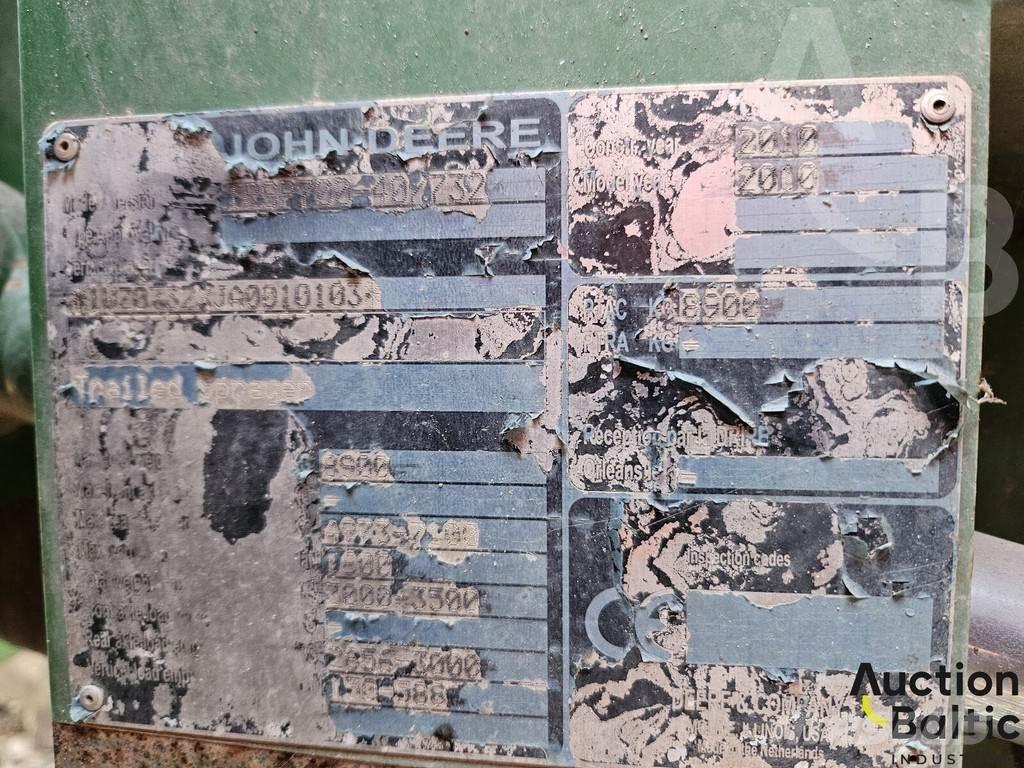 John Deere 732 Getrokken spuitmachines