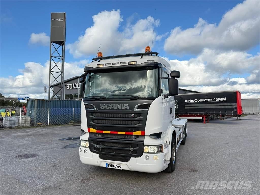 Scania R 520 6X2 Vrachtwagen met containersysteem