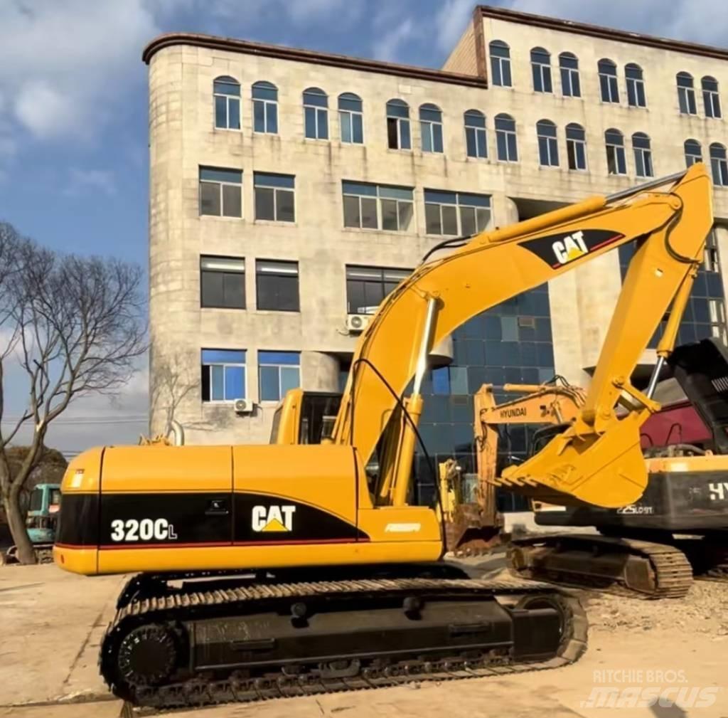 CAT 320 C Rupsgraafmachines