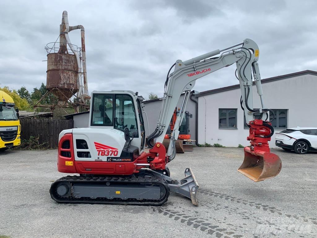 Takeuchi TB 370 Midigraafmachines 7t - 12t