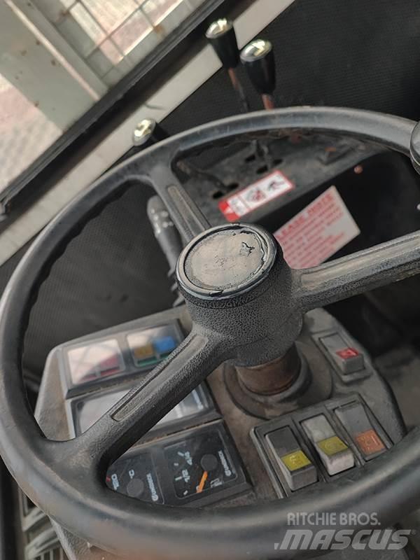  C40SA Zijlader