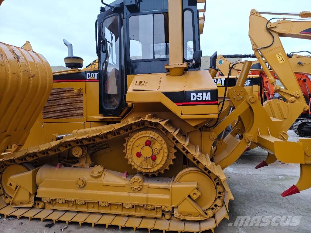 CAT D 5 M Rupsdozers