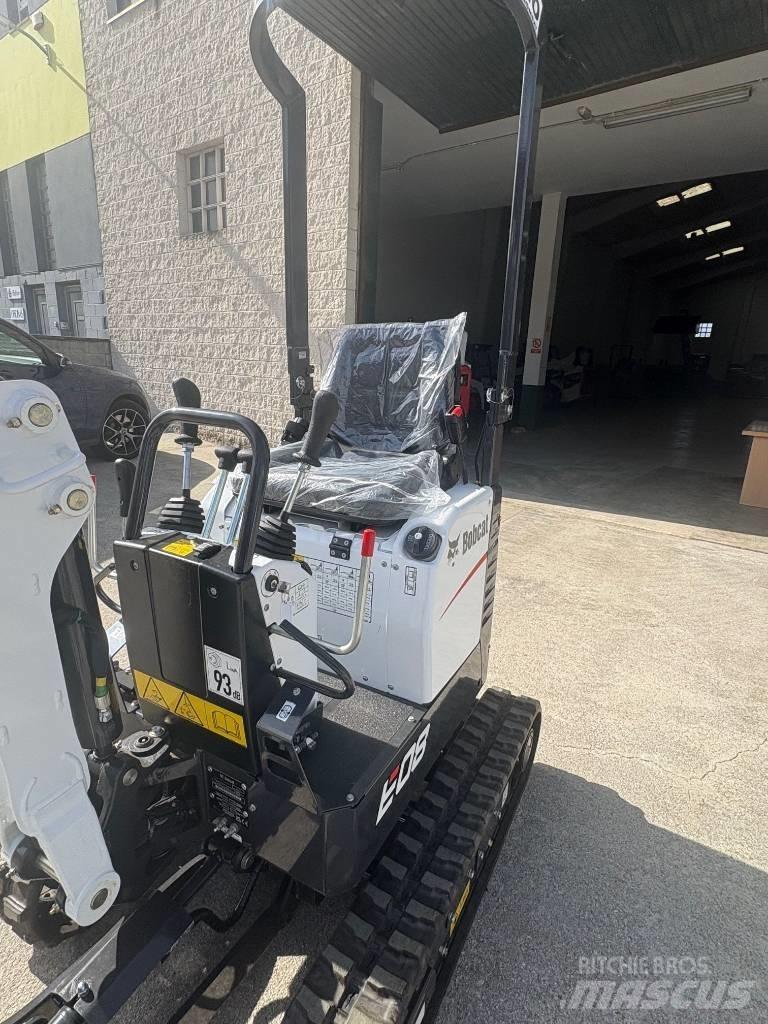 Bobcat E 08 Minigraafmachines < 7t