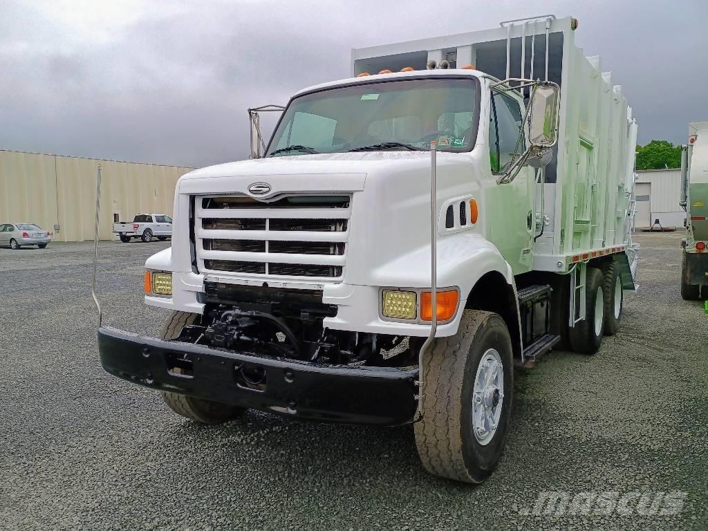 Sterling L7500 Vuilniswagens