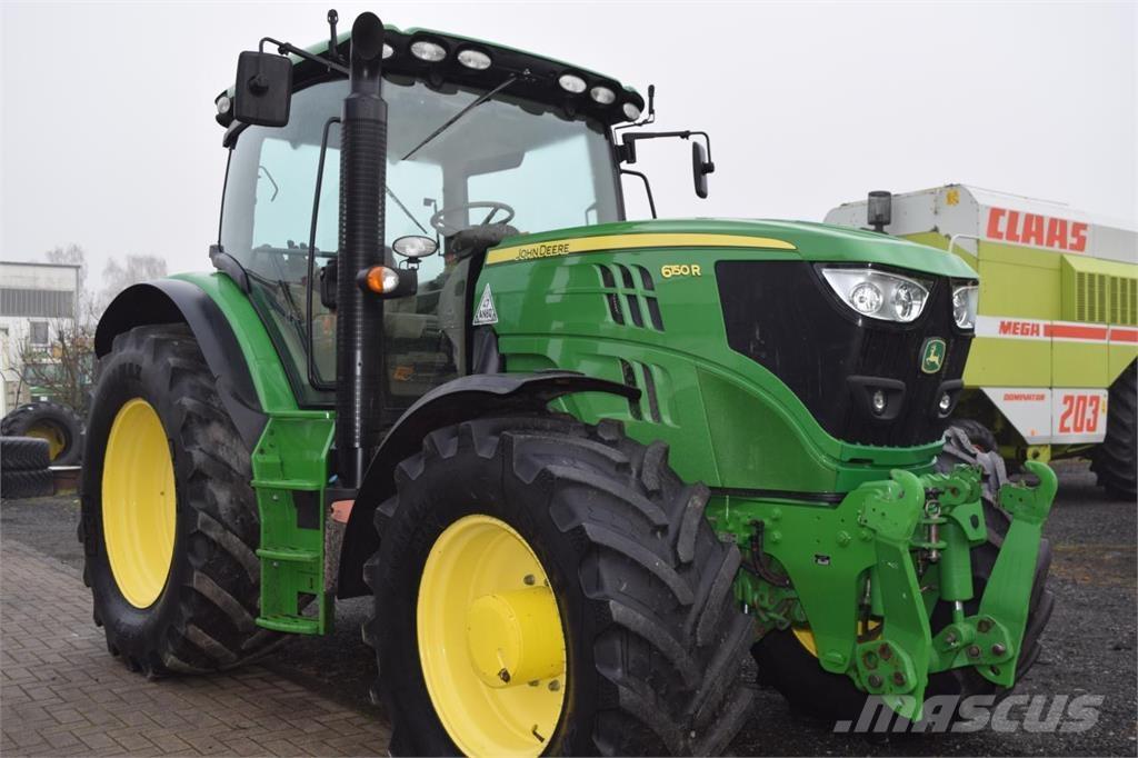 John Deere 6150 R Tractoren