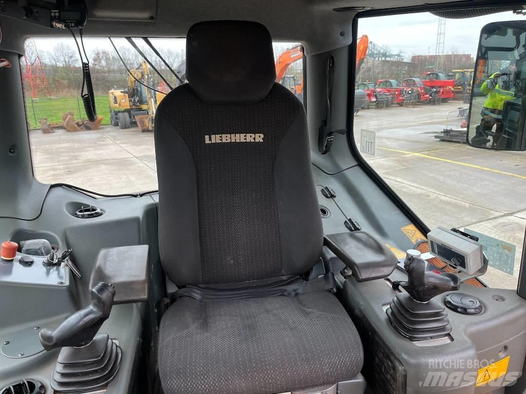 Liebherr PR736LGP Rupsdozers