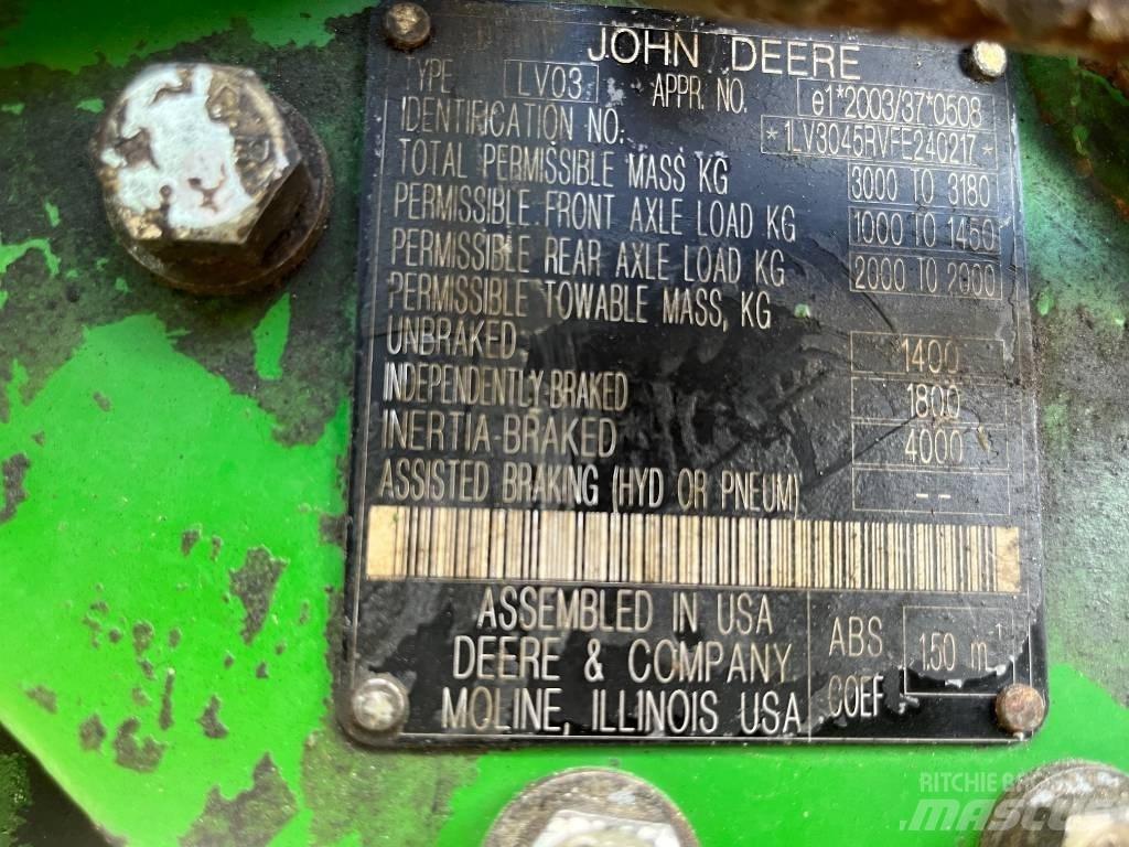 John Deere 3045 R Compacttrekkers