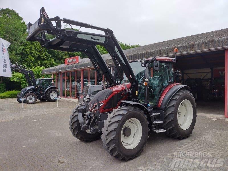 Valtra G135 Active Tractoren